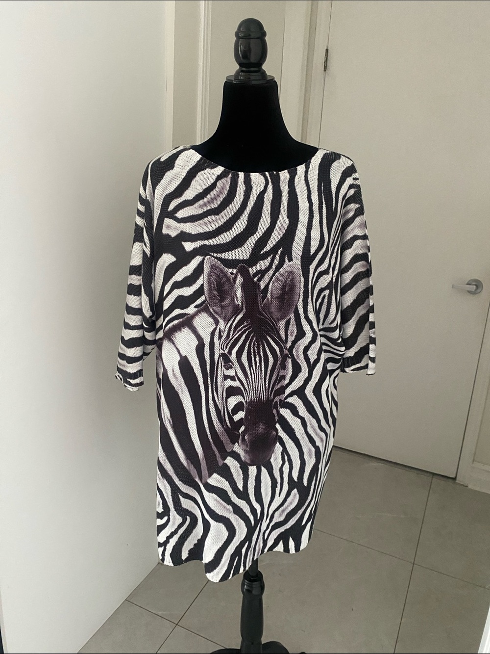 Large Zebra Print Oversized Knit Top in Black & White Size Large